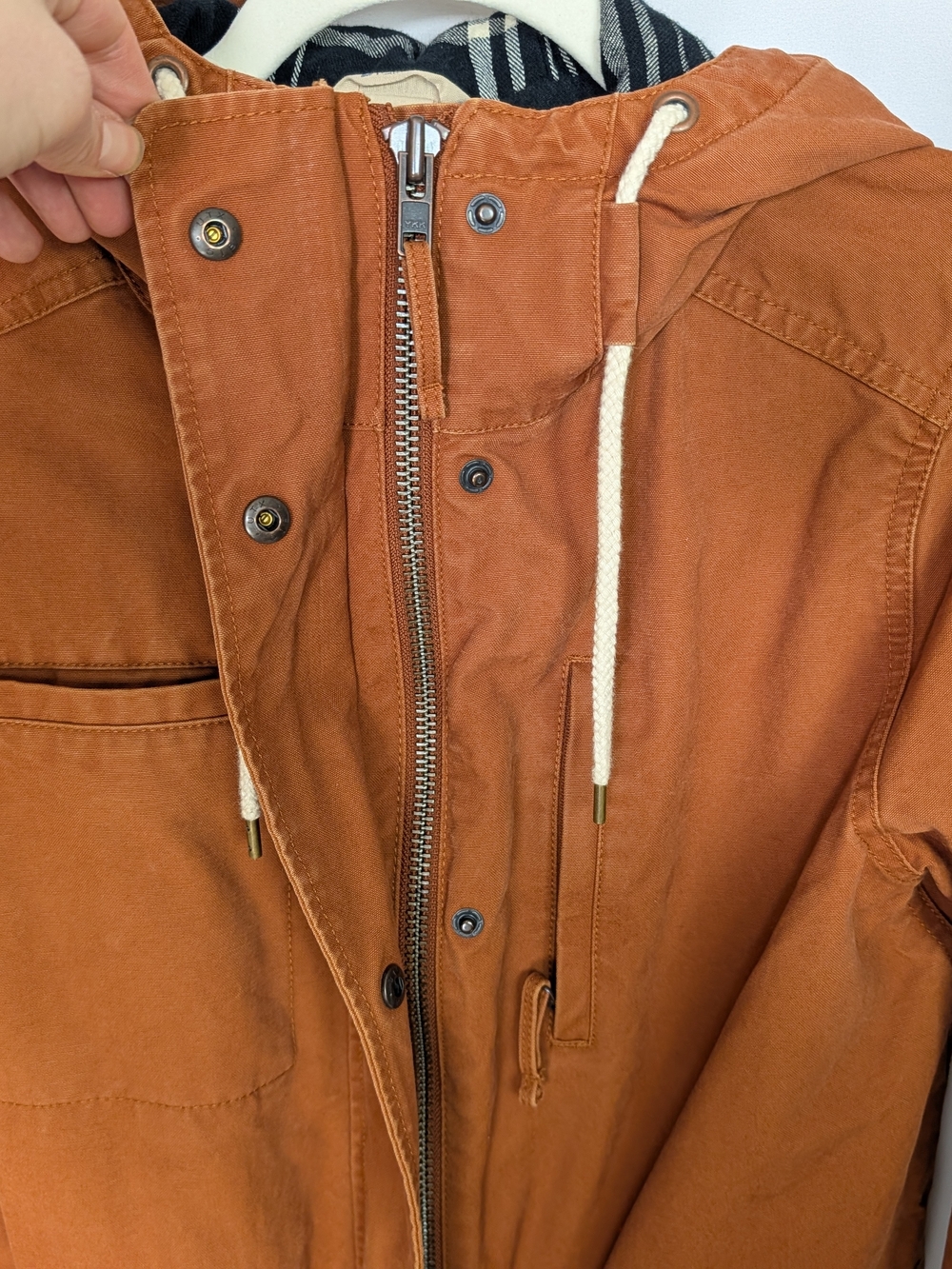 Duluth Trading Co Can-Do Canvas Jacket - Picture 7 of 11